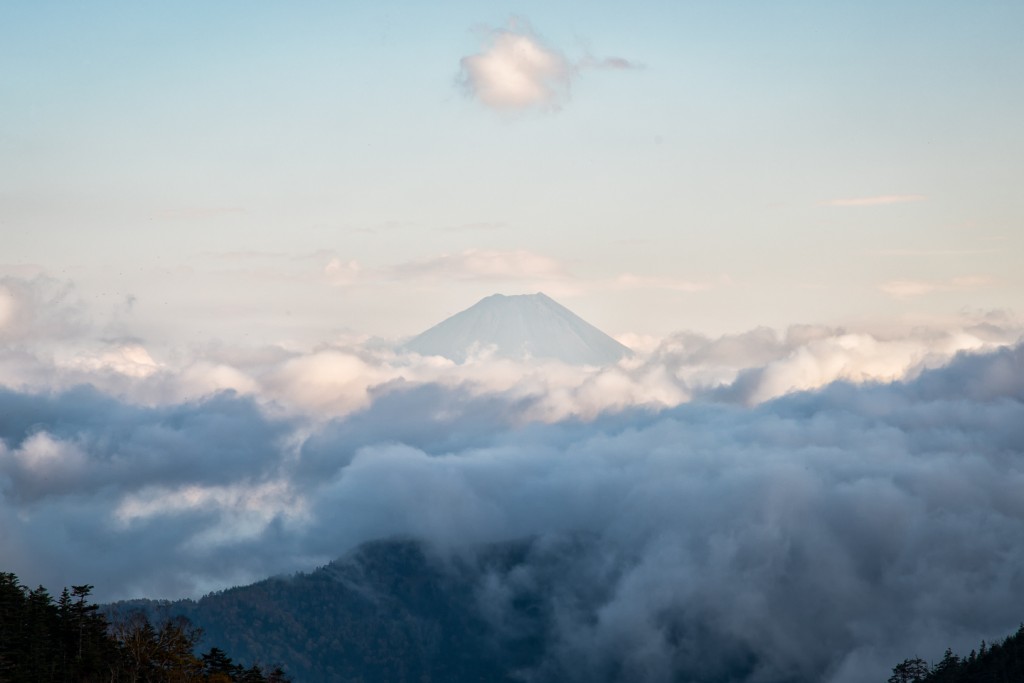 Yuga Kurita Mount Fuji Sea of Clouds Hououzan Jizoudake Fujimiiwa_4E02015